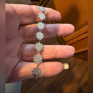 Elegant Silver Floral Bracelet